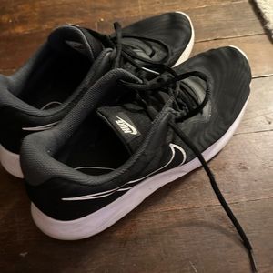 Nike men’s shoes